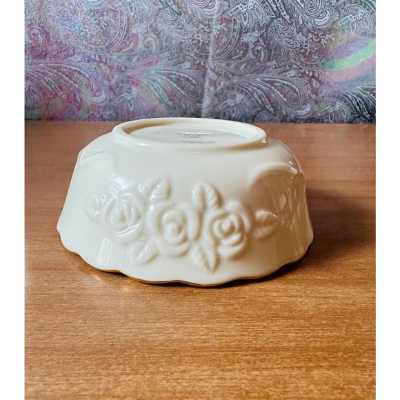 Vintage Rosebud collection by Lenox All purpose bowl with gold trim - Picture 8 of 10